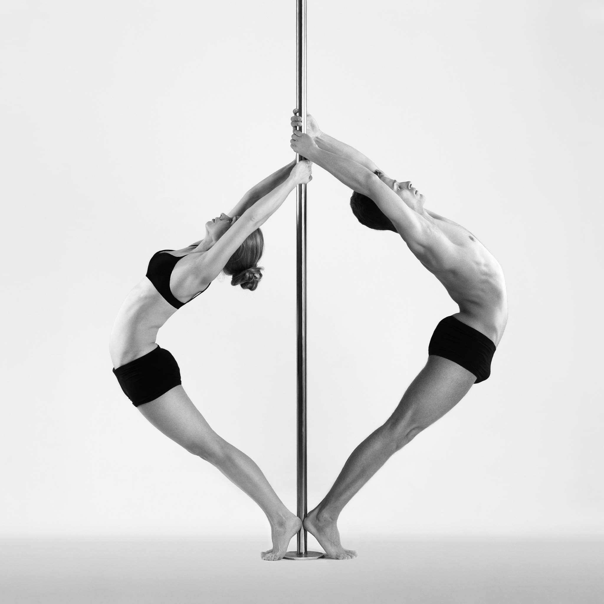 Workshop Bring your (boy)friend to pole!